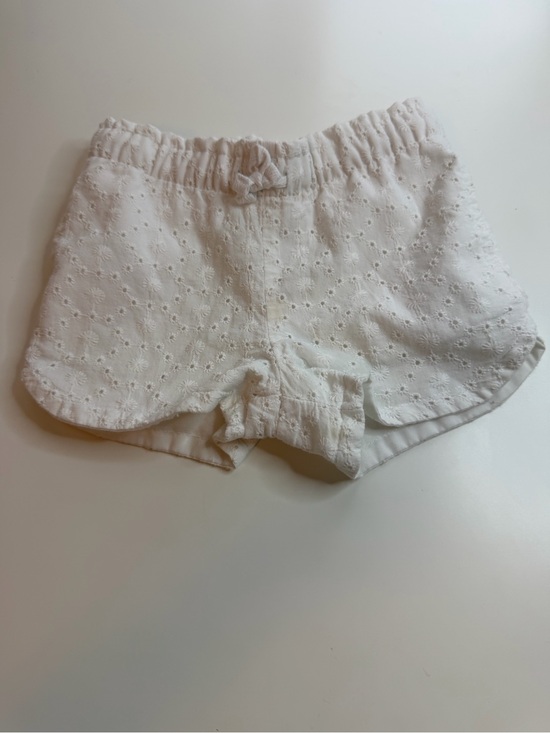 Cat & Jack Other - Cat & Jack White Eyelet Pull-On Girls' Shorts